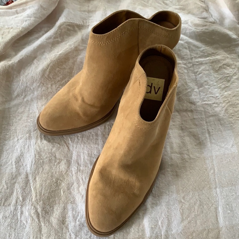 DV Tan Ankle Boots - open back